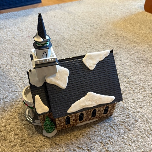 Department 56 Holy Spirit Church Original Snow Village Ceramic Christmas Decor - Picture 3 of 6